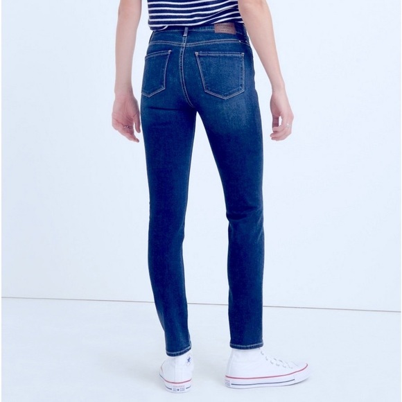 Lucky Brand Size 6/28 Hayden Skinny Medium Wash 5 Pocket Jeans EUC - Picture 3 of 9